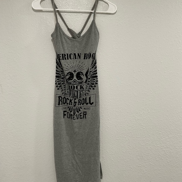 Dress - Picture 2 of 2